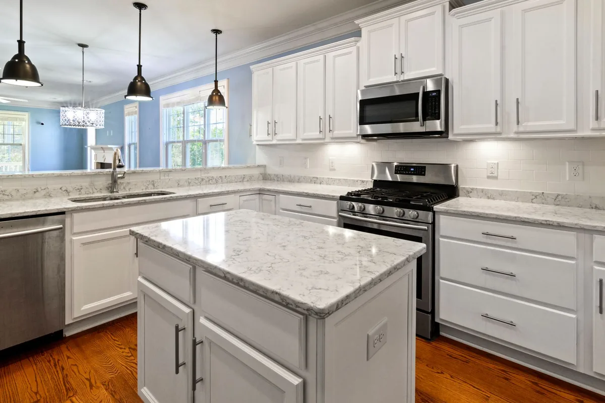 Filth & Squalor Cleanup in North Plymouth, MA